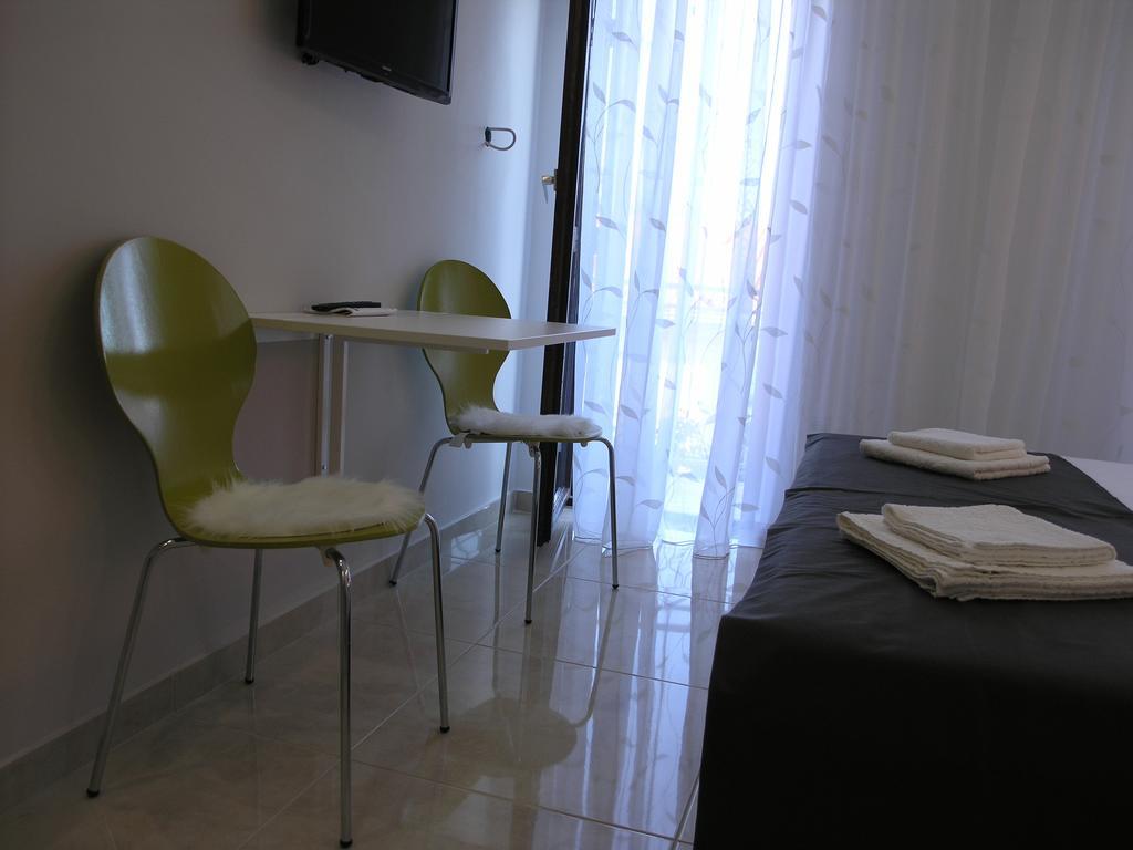 Apartments Dobrila بودغورا المظهر الخارجي الصورة
