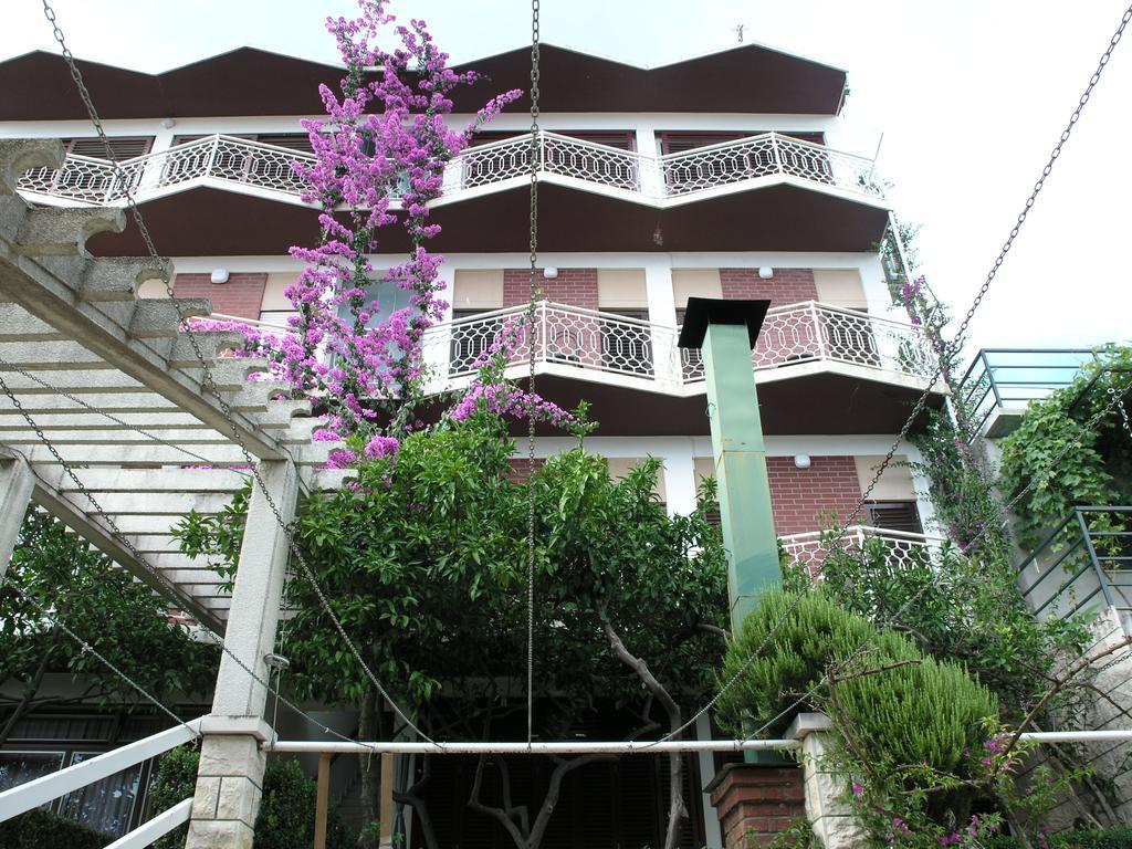 Apartments Dobrila بودغورا المظهر الخارجي الصورة