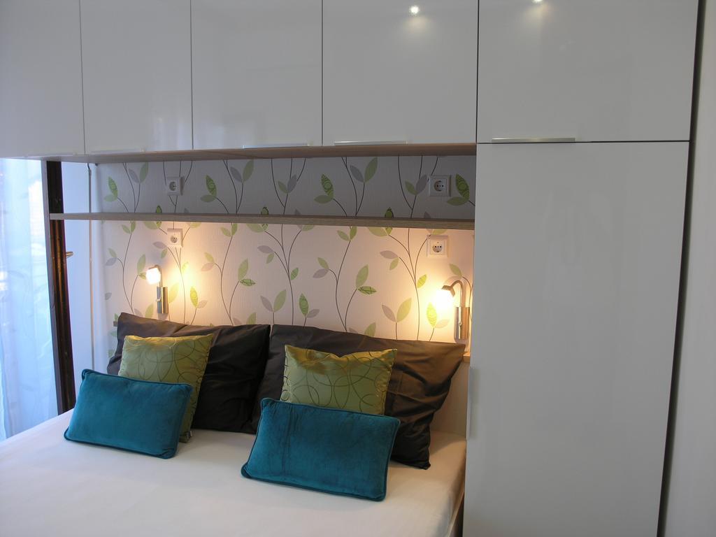 Apartments Dobrila بودغورا المظهر الخارجي الصورة
